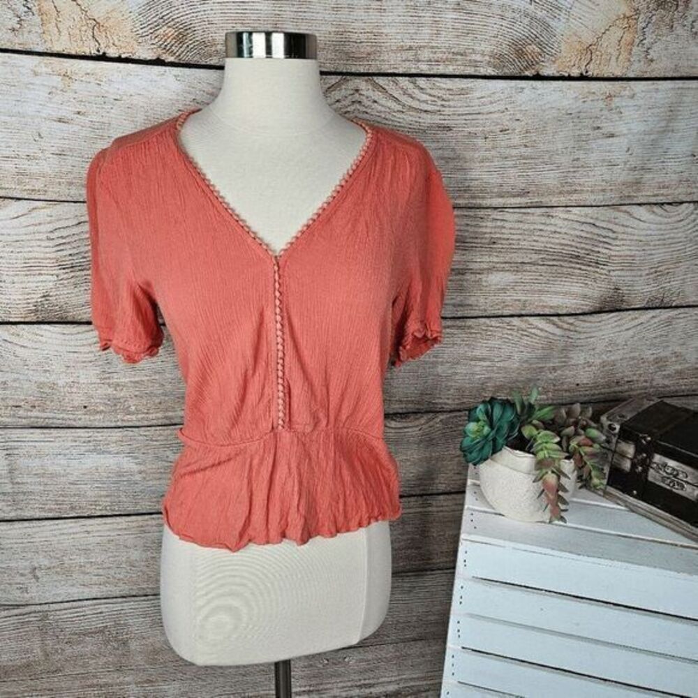 1 State Women's Coral Peplum Top Circle Trim Short Sleeve Size Small